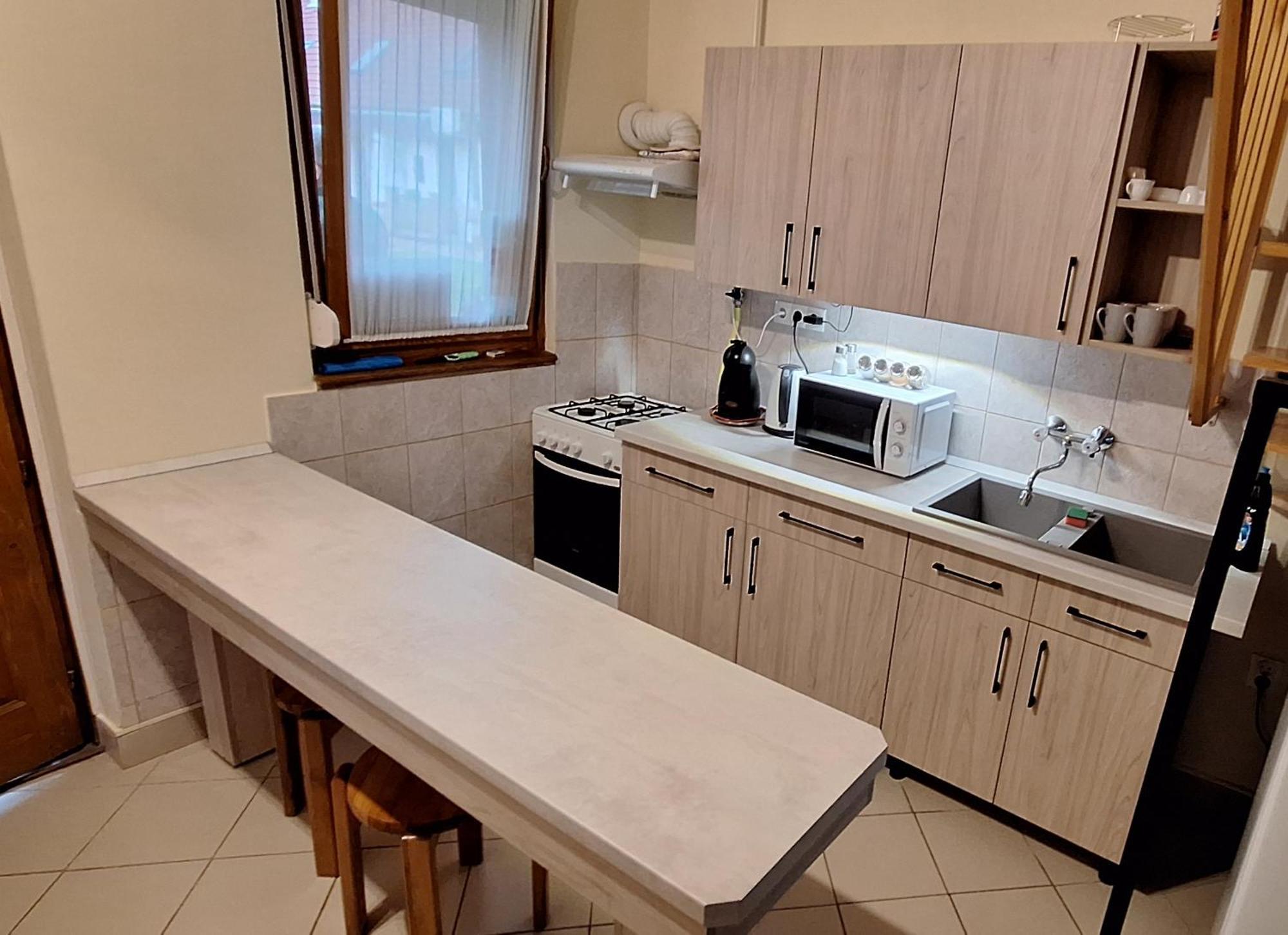 For You Apartman Gyula Extérieur photo