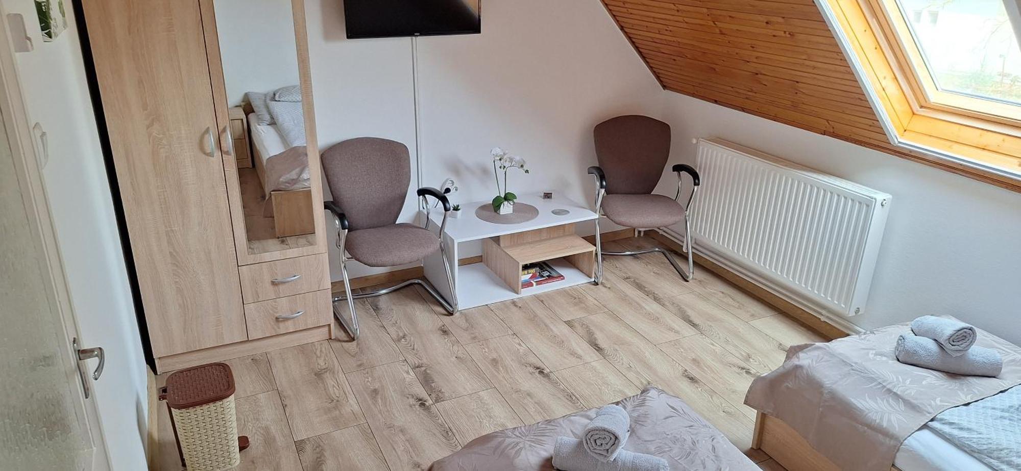 For You Apartman Gyula Extérieur photo